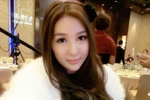 网红郭美美到底是个什么人(郭美美的荒谬人生)(1)