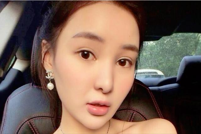 网红郭美美到底是个什么人(郭美美的荒谬人生)(6)