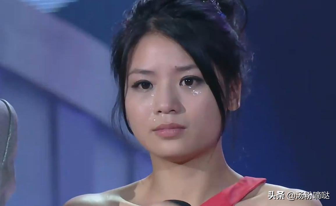 快女黄英的身世(歌手黄英个人资料简介)