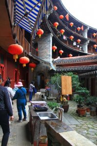 ​客家民居的民风民俗（汉民族最优秀的族群客家人系列谈之六）