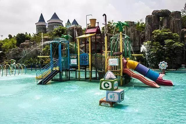 太划算了!南宁凤岭水世界门票3人只要99元,赶紧抢!!!