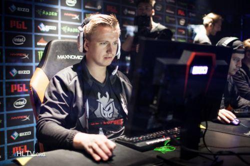 最适合fps游戏鼠标(FPS玩家该如何挑选趁手的游戏鼠标)(3)