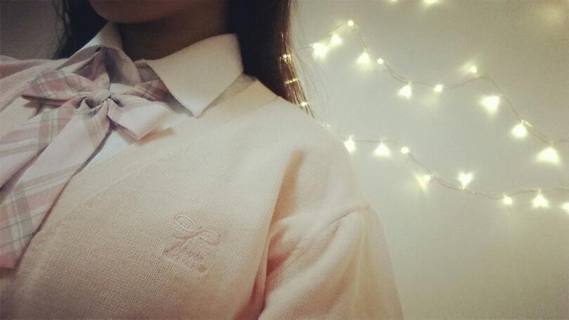 怎么样和女孩子聊天，能撩到她？(和女生聊天怎么才能撩到她)