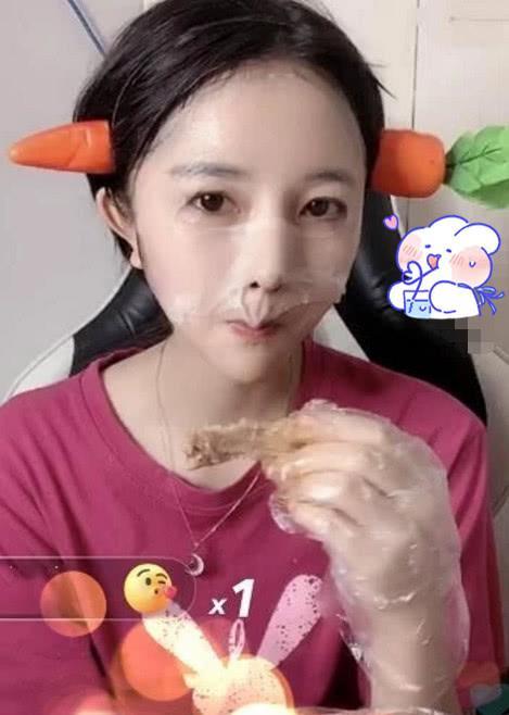 次惑小仙女爆料“只整过鼻子”，旧照曝光出来，网友：肯定不止！