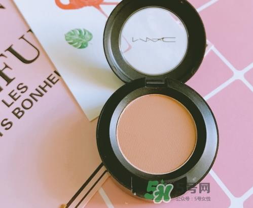 mac焦点小眼影怎么样?mac时尚焦点小眼影好用吗 mac焦点小眼影怎么样?mac时尚焦点小眼影好用吗