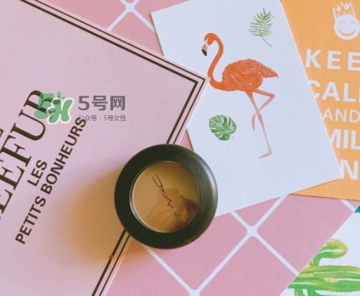 mac焦点小眼影怎么样?mac时尚焦点小眼影好用吗 mac焦点小眼影怎么样?mac时尚焦点小眼影好用吗