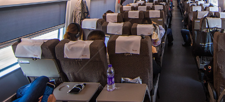 高铁d和f哪个是靠窗的,d是靠窗的还是f图2