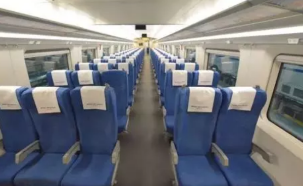 高铁d和f哪个是靠窗的,d是靠窗的还是f图3