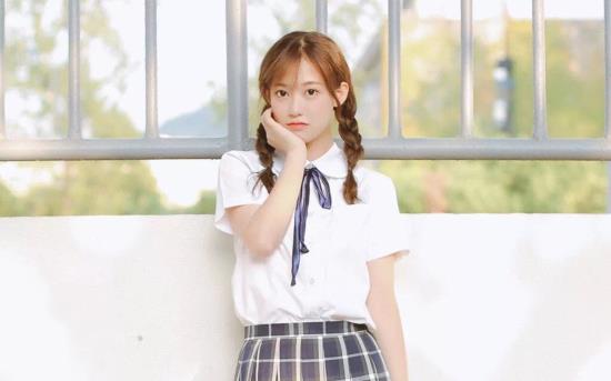 怎么和mm聊天找话题不尴尬,教你和MM聊天如何游刃有余