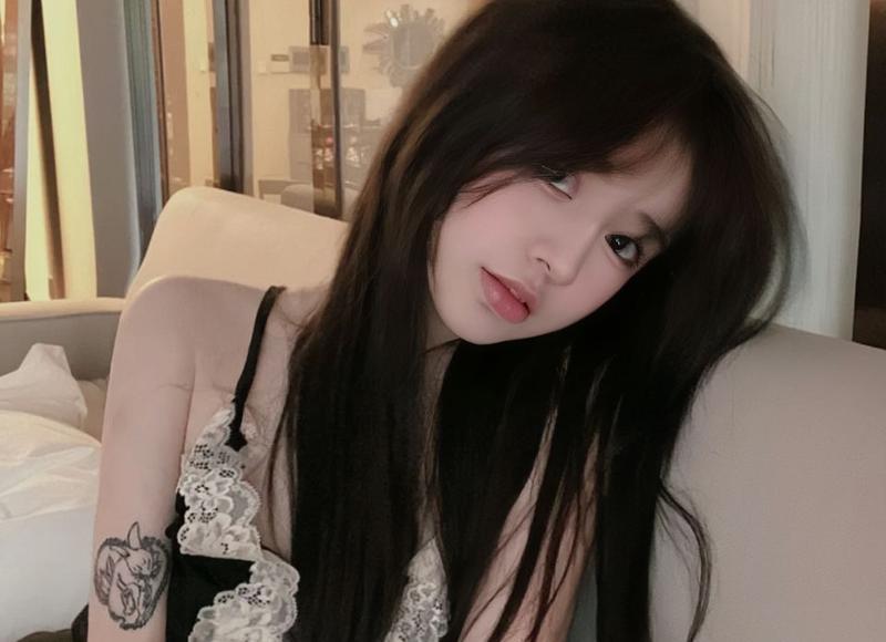 互相暗恋的最高境界,眼神明显感到两人互相暗恋