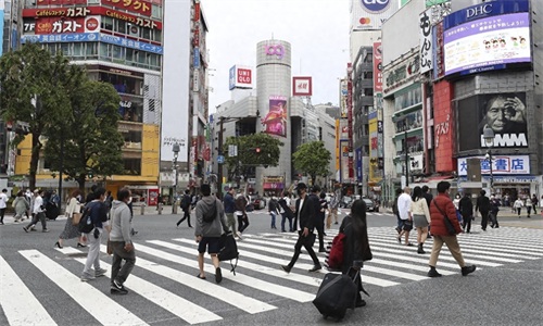 紧急状态也人来人往？日本涩谷究竟有什么魅力