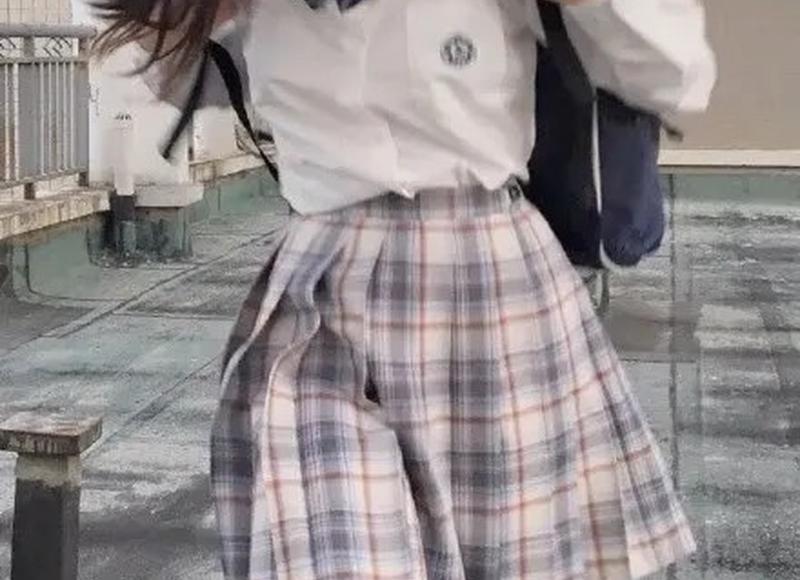 陈都灵证件照(陈都灵和欧阳娜娜看起来好乖巧) 陈都灵证件照(陈都灵和欧阳娜娜看起来好乖巧)