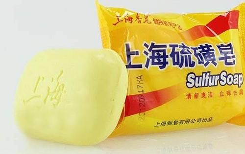 用肥皂洗澡好还是沐浴露好