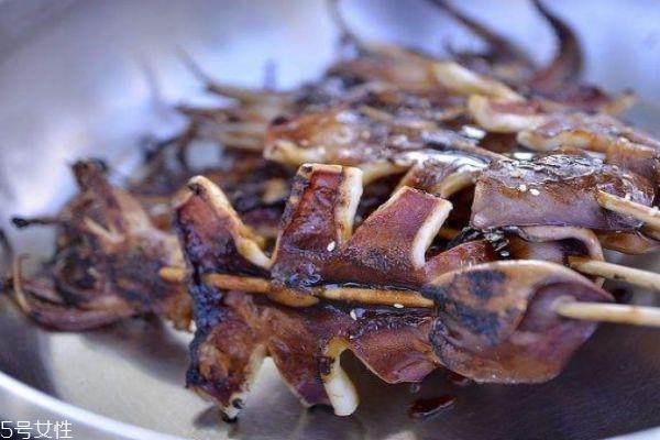 鱿鱼有什么营养价值呢 吃鱿鱼有什么好处呢